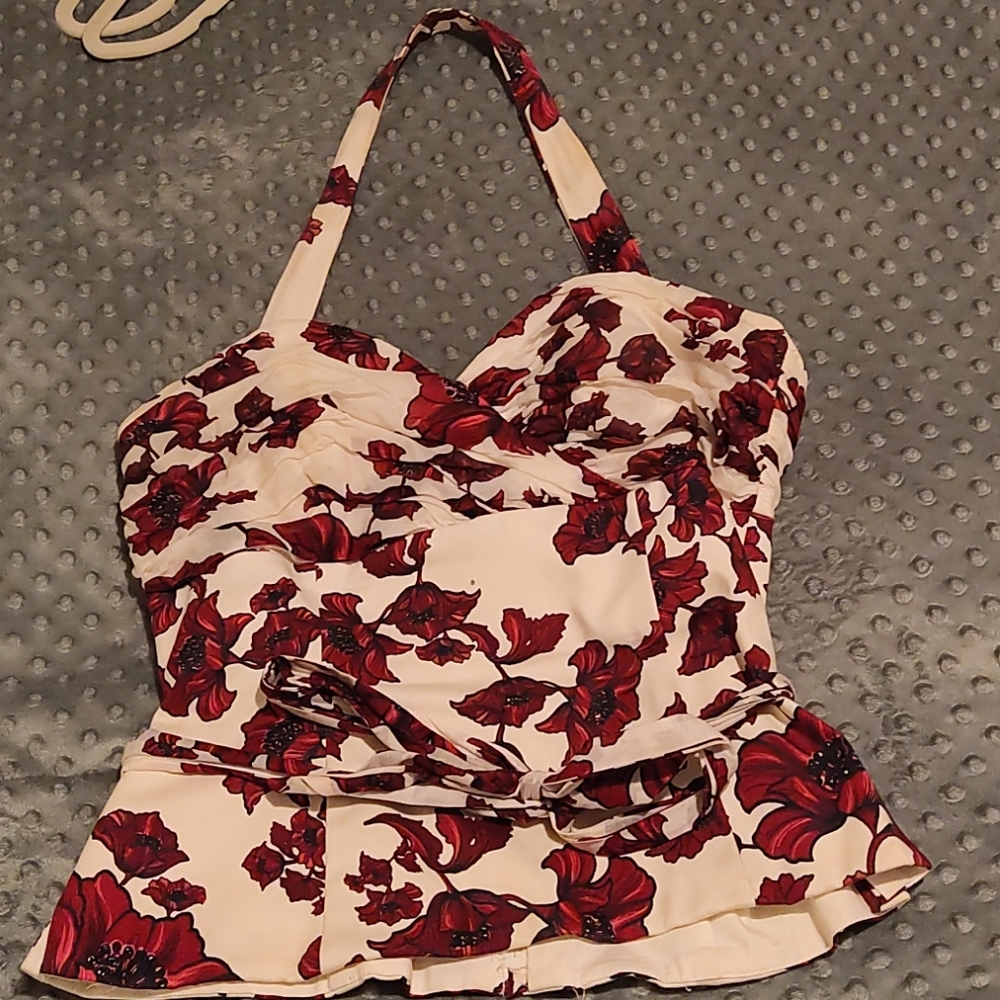 Halterneck top